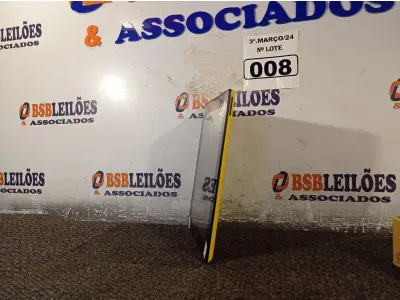LOTE 008 - 01 TABLET MARCA POSITIVO. (NO ESTADO) ATENÇÃO! FAZER A VISITAÇÃO ANTES DE ARREMATAR, NÃO SABEMOS SE FUNCIONA. LEILÃO NÃO TEM GARANTIA E NEM DEVOLUÇÃO, SUJEITO A POSSÍVEIS AVARIAS VISÍVEIS/OCULTAS E/OU AUSÊNCIA DE COMPONENTES.