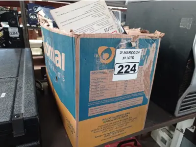 LOTE 224 - 01 LOTE COM VÁRIOS LIVROS DVD’S E FITAS CASSETE DE CURSOS DE IDIOMAS. (NO ESTADO) ATENÇÃO! FAZER A VISITAÇÃO ANTES DE ARREMATAR, NÃO SABEMOS SE FUNCIONA. LEILÃO NÃO TEM GARANTIA E NEM DEVOLUÇÃO, SUJEITO A POSSÍVEIS AVARIAS VISÍVEIS/OCULTAS E/OU AUSÊNCIA DE COMPONENTES.