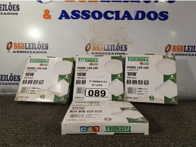 LOTE 089 - 04 LUMINÁRIAS DE LED SOBREPOR QUADRADA 18W 65000K TASHIBRA. (NO ESTADO) ATENÇÃO! FAZER A VISITAÇÃO ANTES DE ARREMATAR, NÃO SABEMOS SE FUNCIONA. LEILÃO NÃO TEM GARANTIA E NEM DEVOLUÇÃO, SUJEITO A POSSÍVEIS AVARIAS VISÍVEIS/OCULTAS E/OU AUSÊNCIA DE COMPONENTES.