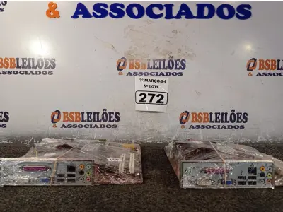 LOTE 272 - 02 PLACAS MÃE MARCAS E MODELOS DIVERSOS. (NO ESTADO) ATENÇÃO! FAZER A VISITAÇÃO ANTES DE ARREMATAR, NÃO SABEMOS SE FUNCIONA. LEILÃO NÃO TEM GARANTIA E NEM DEVOLUÇÃO, SUJEITO A POSSÍVEIS AVARIAS VISÍVEIS/OCULTAS E/OU AUSÊNCIA DE COMPONENTES.