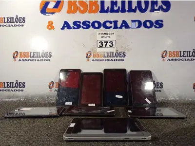 LOTE 373 - 08 TABLETS MARCAS E MODELOS DIVERSOS PARA RETIRADA DE PEÇAS.  (NO ESTADO) ATENÇÃO! FAZER A VISITAÇÃO ANTES DE ARREMATAR, NÃO SABEMOS SE FUNCIONA. LEILÃO NÃO TEM GARANTIA E NEM DEVOLUÇÃO, SUJEITO A POSSÍVEIS AVARIAS VISÍVEIS/OCULTAS E/OU AUSÊNCIA DE COMPONENTES.