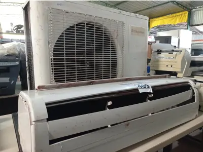 LOTE 409 - 01 AR-CONDICIONADO MARCA ELECTROLUX 18000BTU. (NO ESTADO) ATENÇÃO! FAZER A VISITAÇÃO ANTES DE ARREMATAR, NÃO SABEMOS SE FUNCIONA. LEILÃO NÃO TEM GARANTIA E NEM DEVOLUÇÃO, SUJEITO A POSSÍVEIS AVARIAS VISÍVEIS/OCULTAS E/OU AUSÊNCIA DE COMPONENTES.