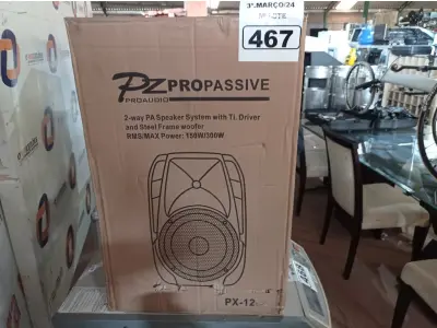 LOTE 467 - 01 CAIXA DE SOM PZ PROPASSIVE PRO ÁUDIO PX-12 (NOVA). (NO ESTADO) ATENÇÃO! FAZER A VISITAÇÃO ANTES DE ARREMATAR, NÃO SABEMOS SE FUNCIONA. LEILÃO NÃO TEM GARANTIA E NEM DEVOLUÇÃO, SUJEITO A POSSÍVEIS AVARIAS VISÍVEIS/OCULTAS E/OU AUSÊNCIA DE COMPONENTES.