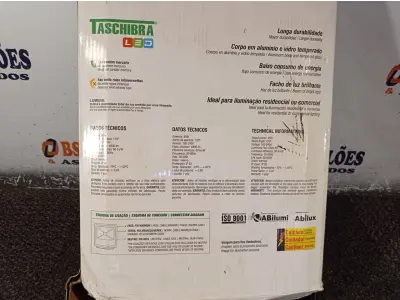 LOTE 382 - 01 REFLETOR TR LED 100 6.800 LUMENS LUZ QUENTE 3000K AUTOVOLT MARCA TASCHIBRA. (NOVO) (NO ESTADO) ATENÇÃO! FAZER A VISITAÇÃO ANTES DE ARREMATAR, NÃO SABEMOS SE FUNCIONA. LEILÃO NÃO TEM GARANTIA E NEM DEVOLUÇÃO, SUJEITO A POSSÍVEIS AVARIAS VISÍVEIS/OCULTAS E/OU AUSÊNCIA DE COMPONENTES.