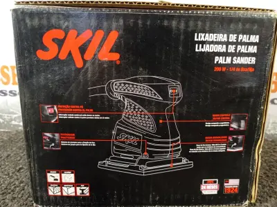 LOTE 347 - 01 LIXADEIRA ORBITAL DE PALMA 7232 200W-1/4 DE LIXA 220V MARCA SKIL. (NOVO). (NO ESTADO) ATENÇÃO! FAZER A VISITAÇÃO ANTES DE ARREMATAR, NÃO SABEMOS SE FUNCIONA. LEILÃO NÃO TEM GARANTIA E NEM DEVOLUÇÃO, SUJEITO A POSSÍVEIS AVARIAS VISÍVEIS/OCULTAS E/OU AUSÊNCIA DE COMPONENTES.
