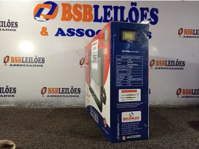 LOTE 356 - 01 REFLETOR DE SUPER LED 200W BIVOLT E DURAÇÃO DE 20.000 HORAS 6.000K MARCA DECORLUX. (NOVO). (NO ESTADO) ATENÇÃO! FAZER A VISITAÇÃO ANTES DE ARREMATAR, NÃO SABEMOS SE FUNCIONA. LEILÃO NÃO TEM GARANTIA E NEM DEVOLUÇÃO, SUJEITO A POSSÍVEIS AVARIAS VISÍVEIS/OCULTAS E/OU AUSÊNCIA DE COMPONENTES.