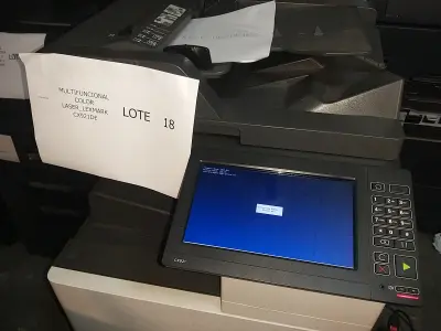 LOTE 018 - 01 MULTIFUNCIONAL MONO LASER_LEXMARK X864DHE, 01 MULTIFUNCIONAL COLOR LASER_LEXMARK CX921DE (NO ESTADO)