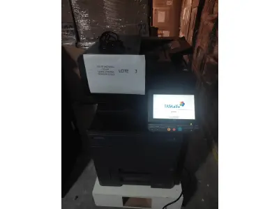 LOTE 003 - 01 MULTIFUNCIONAL COLOR LASER_KYOCERA TASKALFA 2552CI (NO ESTADO)