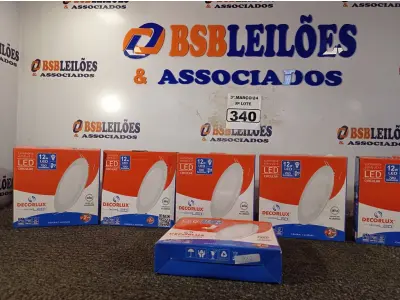 LOTE 340 - 06 LUMINÁRIAS DE LED EMBUTIR CIRCULAR BIVOLT 12W 4000K DECORLUX. (NO ESTADO) ATENÇÃO! FAZER A VISITAÇÃO ANTES DE ARREMATAR, NÃO SABEMOS SE FUNCIONA. LEILÃO NÃO TEM GARANTIA E NEM DEVOLUÇÃO, SUJEITO A POSSÍVEIS AVARIAS VISÍVEIS/OCULTAS E/OU AUSÊNCIA DE COMPONENTES.
