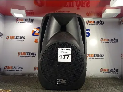 LOTE 177 - 01 CAIXA DE SOM PZ PROPASSIVE MODELO PX-12. (NO ESTADO) ATENÇÃO! FAZER A VISITAÇÃO ANTES DE ARREMATAR, NÃO SABEMOS SE FUNCIONA. LEILÃO NÃO TEM GARANTIA E NEM DEVOLUÇÃO, SUJEITO A POSSÍVEIS AVARIAS VISÍVEIS/OCULTAS E/OU AUSÊNCIA DE COMPONENTES.