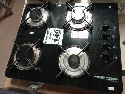 LOTE 149 - 01 FOGÃO COOKTOP A GÁS 04 BOCAS. (NO ESTADO) ATENÇÃO! FAZER A VISITAÇÃO ANTES DE ARREMATAR, NÃO SABEMOS SE FUNCIONA. LEILÃO NÃO TEM GARANTIA E NEM DEVOLUÇÃO, SUJEITO A POSSÍVEIS AVARIAS VISÍVEIS/OCULTAS E/OU AUSÊNCIA DE COMPONENTES.