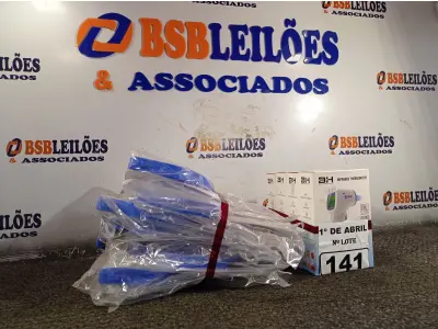 LOTE 141 - 10 MÁSCARAS DE PROTEÇÃO E 04 TERMÔMETROS DIGITAIS. (NO ESTADO) ATENÇÃO! FAZER A VISITAÇÃO ANTES DE ARREMATAR, NÃO SABEMOS SE FUNCIONA. LEILÃO NÃO TEM GARANTIA E NEM DEVOLUÇÃO, SUJEITO A POSSÍVEIS AVARIAS VISÍVEIS/OCULTAS E/OU AUSÊNCIA DE COMPONENTES.
