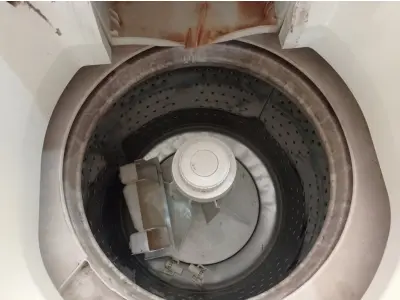 LOTE 503 - 01 MÁQUINA DE LAVAR ROUPAS MARCA BRASTEMP 10KG 127V. (NO ESTADO) ATENÇÃO! FAZER A VISITAÇÃO ANTES DE ARREMATAR, NÃO SABEMOS SE FUNCIONA. LEILÃO NÃO TEM GARANTIA E NEM DEVOLUÇÃO, SUJEITO A POSSÍVEIS AVARIAS VISÍVEIS/OCULTAS E/OU AUSÊNCIA DE COMPONENTES.