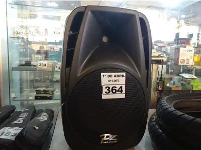 LOTE 364 - 01 CAIXA DE SOM PZ PROPASSIVE MODELO PX-12. (NO ESTADO) ATENÇÃO! FAZER A VISITAÇÃO ANTES DE ARREMATAR, NÃO SABEMOS SE FUNCIONA. LEILÃO NÃO TEM GARANTIA E NEM DEVOLUÇÃO, SUJEITO A POSSÍVEIS AVARIAS VISÍVEIS/OCULTAS E/OU AUSÊNCIA DE COMPONENTES.