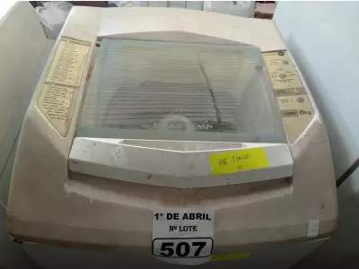 LOTE 507 - 01 MÁQUINA DE LAVAR ROUPAS MARCA BRASTEMP 08KG 220V. (NO ESTADO) ATENÇÃO! FAZER A VISITAÇÃO ANTES DE ARREMATAR, NÃO SABEMOS SE FUNCIONA. LEILÃO NÃO TEM GARANTIA E NEM DEVOLUÇÃO, SUJEITO A POSSÍVEIS AVARIAS VISÍVEIS/OCULTAS E/OU AUSÊNCIA DE COMPONENTES.