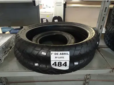 LOTE 484 - 02 PNEUS DE MOTO USADOS 120/70/19 E 90/90/21. (NO ESTADO) ATENÇÃO! FAZER A VISITAÇÃO ANTES DE ARREMATAR, NÃO SABEMOS SE FUNCIONA. LEILÃO NÃO TEM GARANTIA E NEM DEVOLUÇÃO, SUJEITO A POSSÍVEIS AVARIAS VISÍVEIS/OCULTAS E/OU AUSÊNCIA DE COMPONENTES.