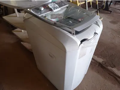 LOTE 355 - 01 MÁQUINA DE LAVAR MARCA COLORMAQ 11,5KG 220V. (NO ESTADO) ATENÇÃO! FAZER A VISITAÇÃO ANTES DE ARREMATAR, NÃO SABEMOS SE FUNCIONA. LEILÃO NÃO TEM GARANTIA E NEM DEVOLUÇÃO, SUJEITO A POSSÍVEIS AVARIAS VISÍVEIS/OCULTAS E/OU AUSÊNCIA DE COMPONENTES.