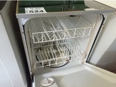 LOTE 524 - 01 LAVA LOUÇAS E 01 MÁQUINA DE LAVAR MARCAS E MODELOS DIVERSOS PARA RETIRADA DE PEÇAS. (NO ESTADO) ATENÇÃO! FAZER A VISITAÇÃO ANTES DE ARREMATAR, NÃO SABEMOS SE FUNCIONA. LEILÃO NÃO TEM GARANTIA E NEM DEVOLUÇÃO, SUJEITO A POSSÍVEIS AVARIAS VISÍVEIS/OCULTAS E/OU AUSÊNCIA DE COMPONENTES.
