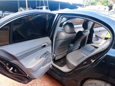 LOTE 537 - 01 HONDA/CIVIC LXS, ANO 2008, COR PRETA, FLEX (NO ESTADO)