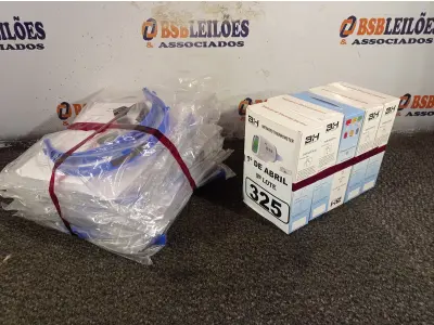 LOTE 325 - 10 MÁSCARAS DE PROTEÇÃO E 05 TERMÔMETROS DIGITAIS. (NO ESTADO) ATENÇÃO! FAZER A VISITAÇÃO ANTES DE ARREMATAR, NÃO SABEMOS SE FUNCIONA. LEILÃO NÃO TEM GARANTIA E NEM DEVOLUÇÃO, SUJEITO A POSSÍVEIS AVARIAS VISÍVEIS/OCULTAS E/OU AUSÊNCIA DE COMPONENTES.