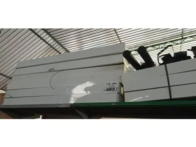 LOTE 485 - 01 LOTE COM VÁRIAS LUMINÁRIAS MARCAS E MODELOS DIVERSOS. (NO ESTADO) ATENÇÃO! FAZER A VISITAÇÃO ANTES DE ARREMATAR, NÃO SABEMOS SE FUNCIONA. LEILÃO NÃO TEM GARANTIA E NEM DEVOLUÇÃO, SUJEITO A POSSÍVEIS AVARIAS VISÍVEIS/OCULTAS E/OU AUSÊNCIA DE COMPONENTES.