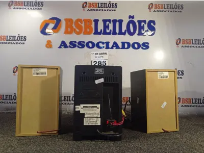 LOTE 285 - 01 MINISSYSTEM. (NO ESTADO) ATENÇÃO! FAZER A VISITAÇÃO ANTES DE ARREMATAR, NÃO SABEMOS SE FUNCIONA. LEILÃO NÃO TEM GARANTIA E NEM DEVOLUÇÃO, SUJEITO A POSSÍVEIS AVARIAS VISÍVEIS/OCULTAS E/OU AUSÊNCIA DE COMPONENTES.