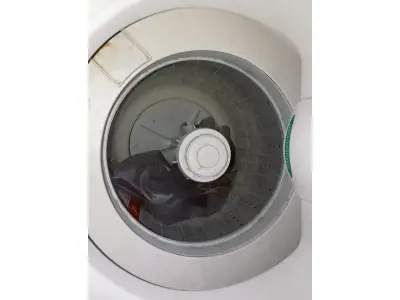 LOTE 424 - 01 LAVADORA MARCA CÔNSUL 7,5 KG 127V. (NO ESTADO) ATENÇÃO! FAZER A VISITAÇÃO ANTES DE ARREMATAR, NÃO SABEMOS SE FUNCIONA. LEILÃO NÃO TEM GARANTIA E NEM DEVOLUÇÃO, SUJEITO A POSSÍVEIS AVARIAS VISÍVEIS/OCULTAS E/OU AUSÊNCIA DE COMPONENTES.