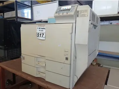 LOTE 517 - 01 IMPRESSORA MULTIFUNCIONAL PARA RETIRADA DE PEÇAS. (NO ESTADO) ATENÇÃO! FAZER A VISITAÇÃO ANTES DE ARREMATAR, NÃO SABEMOS SE FUNCIONA. LEILÃO NÃO TEM GARANTIA E NEM DEVOLUÇÃO, SUJEITO A POSSÍVEIS AVARIAS VISÍVEIS/OCULTAS E/OU AUSÊNCIA DE COMPONENTES.