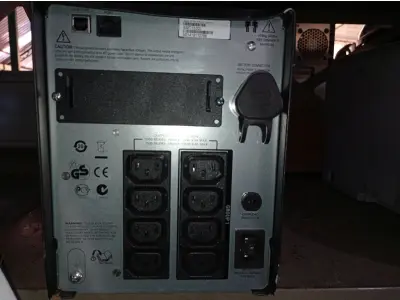 LOTE 065 - 01 NOBREAK MARCA APC MODELO SMART-UPS 1.500. (NO ESTADO) ATENÇÃO! FAZER A VISITAÇÃO ANTES DE ARREMATAR, NÃO SABEMOS SE FUNCIONA. LEILÃO NÃO TEM GARANTIA E NEM DEVOLUÇÃO, SUJEITO A POSSÍVEIS AVARIAS VISÍVEIS/OCULTAS E/OU AUSÊNCIA DE COMPONENTES.