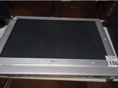 LOTE 150 - 01 TV PANASONIC 42” POL PARA RETIRADA DE PEÇAS. (NO ESTADO) ATENÇÃO! FAZER A VISITAÇÃO ANTES DE ARREMATAR, NÃO SABEMOS SE FUNCIONA. LEILÃO NÃO TEM GARANTIA E NEM DEVOLUÇÃO, SUJEITO A POSSÍVEIS AVARIAS VISÍVEIS/OCULTAS E/OU AUSÊNCIA DE COMPONENTES.
