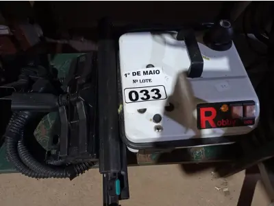 LOTE 033 - 01 VAPORETO ROBBY 1500. (NO ESTADO) ATENÇÃO! FAZER A VISITAÇÃO ANTES DE ARREMATAR, NÃO SABEMOS SE FUNCIONA. LEILÃO NÃO TEM GARANTIA E NEM DEVOLUÇÃO, SUJEITO A POSSÍVEIS AVARIAS VISÍVEIS/OCULTAS E/OU AUSÊNCIA DE COMPONENTES.