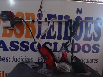 LOTE 001 - 01 ROÇADEIRA A GASOLINA BRANCO BR43G.(NOVA) (NO ESTADO)