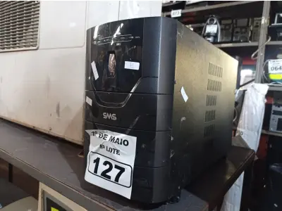 LOTE 127 - 01 NOBREAK MARCA SMS 3200VA. (NO ESTADO) ATENÇÃO! FAZER A VISITAÇÃO ANTES DE ARREMATAR, NÃO SABEMOS SE FUNCIONA. LEILÃO NÃO TEM GARANTIA E NEM DEVOLUÇÃO, SUJEITO A POSSÍVEIS AVARIAS VISÍVEIS/OCULTAS E/OU AUSÊNCIA DE COMPONENTES.