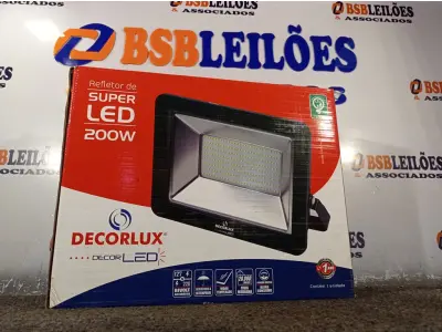 LOTE 086 - 01 REFLETOR DE SUPER LED 200W BIVOLT E DURAÇÃO DE 20.000 HORAS 6.000K MARCA DECORLUX. (NOVO) (NO ESTADO)