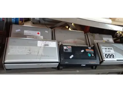 LOTE 099 - 06 SCANNER MARCAS E MODELOS DIVERSOS. (NO ESTADO) ATENÇÃO! FAZER A VISITAÇÃO ANTES DE ARREMATAR, NÃO SABEMOS SE FUNCIONA. LEILÃO NÃO TEM GARANTIA E NEM DEVOLUÇÃO, SUJEITO A POSSÍVEIS AVARIAS VISÍVEIS/OCULTAS E/OU AUSÊNCIA DE COMPONENTES.