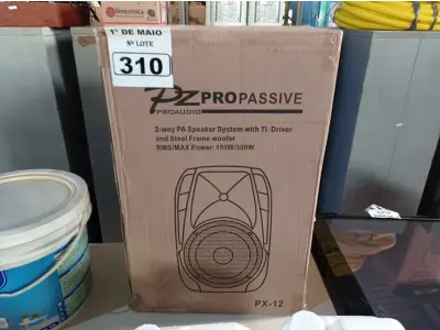 LOTE 310 - 01 CAIXA DE SOM PZ PROPASSIVE PRO ÁUDIO PX-12 (NOVA). (NO ESTADO) ATENÇÃO! FAZER A VISITAÇÃO ANTES DE ARREMATAR, NÃO SABEMOS SE FUNCIONA. LEILÃO NÃO TEM GARANTIA E NEM DEVOLUÇÃO, SUJEITO A POSSÍVEIS AVARIAS VISÍVEIS/OCULTAS E/OU AUSÊNCIA DE COMPONENTES.