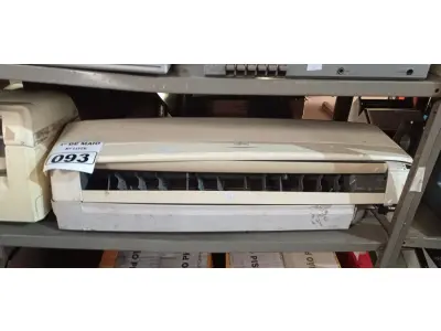 LOTE 093 - 02 EVAPORADORAS MARCAS E MODELOS DIVERSOS. (NO ESTADO) ATENÇÃO! FAZER A VISITAÇÃO ANTES DE ARREMATAR, NÃO SABEMOS SE FUNCIONA. LEILÃO NÃO TEM GARANTIA E NEM DEVOLUÇÃO, SUJEITO A POSSÍVEIS AVARIAS VISÍVEIS/OCULTAS E/OU AUSÊNCIA DE COMPONENTES.