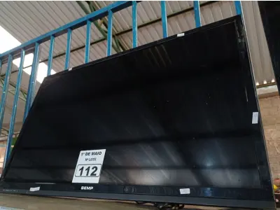LOTE 112 - 01 TV LCD SEMP TOSHIBA 40” POL PARA RETIRADA DE PEÇAS. (NO ESTADO) ATENÇÃO! FAZER A VISITAÇÃO ANTES DE ARREMATAR, NÃO SABEMOS SE FUNCIONA. LEILÃO NÃO TEM GARANTIA E NEM DEVOLUÇÃO, SUJEITO A POSSÍVEIS AVARIAS VISÍVEIS/OCULTAS E/OU AUSÊNCIA DE COMPONENTES.