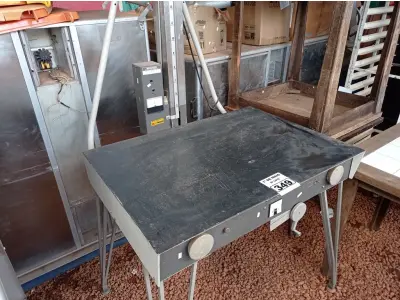 LOTE 349 - 01 EQUIPAMENTO DE IMAGEM. (NO ESTADO) ATENÇÃO! FAZER A VISITAÇÃO ANTES DE ARREMATAR, NÃO SABEMOS SE FUNCIONA. LEILÃO NÃO TEM GARANTIA E NEM DEVOLUÇÃO, SUJEITO A POSSÍVEIS AVARIAS VISÍVEIS/OCULTAS E/OU AUSÊNCIA DE COMPONENTES.