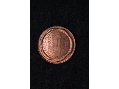 LOTE 010 - LOTE 10 – MEDALHAS - ESPORTE 	MEDALHA	OBSERVAÇÕES 1.		Centro Acadêmico do Paraná – Foot Baller. 1916. Gravador: José Peon.	Acobreada - envelope da Coleção Júlio Estrella Moreira 2.		Centro Acadêmico do Paraná – Foot Baller. 1916. Gravador: José Peon.	Acobreada - envelope da Coleção Júlio Estrella Moreira 3.		Centro Acadêmico do Paraná – Foot Baller. 1916. Gravador: José Peon.	Acobreada - envelope da Coleção Júlio Estrella Moreira 4.		Clube Atlético Independente – 1938 Gravador: Mueller	Prateada - envelope da Coleção Júlio Estrella Moreira 5.		6ª Campeonato Brasileiro de Foot Ball. 1928 Gravador: José Peon.	Acobreada