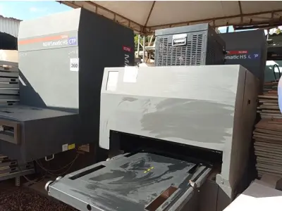 LOTE 359 - 01 MAQUINA GRÁFICA. (NO ESTADO) ATENÇÃO! FAZER A VISITAÇÃO ANTES DE ARREMATAR, NÃO SABEMOS SE FUNCIONA. LEILÃO NÃO TEM GARANTIA E NEM DEVOLUÇÃO, SUJEITO A POSSÍVEIS AVARIAS VISÍVEIS/OCULTAS E/OU AUSÊNCIA DE COMPONENTES.