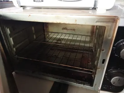 LOTE 149 - 03 FORNOS ELÉTRICOS COM AVARIAS. (NO ESTADO) ATENÇÃO! FAZER A VISITAÇÃO ANTES DE ARREMATAR, NÃO SABEMOS SE FUNCIONA. LEILÃO NÃO TEM GARANTIA E NEM DEVOLUÇÃO, SUJEITO A POSSÍVEIS AVARIAS VISÍVEIS/OCULTAS E/OU AUSÊNCIA DE COMPONENTES.