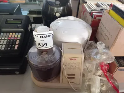 LOTE 339 - 01 AIR FRYER MARCA BRITÂNIA, 01 PANELA ELÉTRICA DE ARROZ E 01 PROCESSADOR MARCA WALITA.  (NO ESTADO) ATENÇÃO! FAZER A VISITAÇÃO ANTES DE ARREMATAR, NÃO SABEMOS SE FUNCIONA. LEILÃO NÃO TEM GARANTIA E NEM DEVOLUÇÃO, SUJEITO A POSSÍVEIS AVARIAS VISÍVEIS/OCULTAS E/OU AUSÊNCIA DE COMPONENTES.