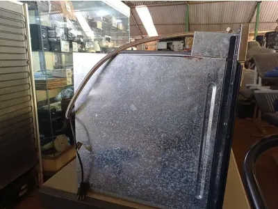 LOTE 332 - 01 FORNO ELÉTRICO 220V MODELO: BOA61A MARCA BRASTEMP. (NO ESTADO) ATENÇÃO! FAZER A VISITAÇÃO ANTES DE ARREMATAR, NÃO SABEMOS SE FUNCIONA. LEILÃO NÃO TEM GARANTIA E NEM DEVOLUÇÃO, SUJEITO A POSSÍVEIS AVARIAS VISÍVEIS/OCULTAS E/OU AUSÊNCIA DE COMPONENTES.