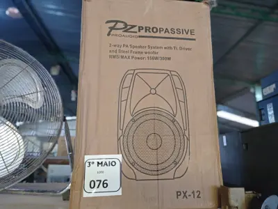 LOTE 076 - 1 CAIXA DE SOM PZPROPASSIVE PROAUDIO PX-12. (NO ESTADO) ATENÇÃO! FAZER A VISITAÇÃO ANTES DE ARREMATAR, NÃO SABEMOS SE FUNCIONA. LEILÃO NÃO TEM GARANTIA E NEM DEVOLUÇÃO, SUJEITO A POSSÍVEIS AVARIAS VISÍVEIS/OCULTAS E/OU AUSÊNCIA DE COMPONENTES.