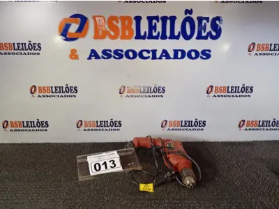 LOTE 013 - 01 PARAFUSADEIRA/FURADEIRA MARCA SCHUZ 220V. (NO ESTADO) ATENÇÃO! FAZER A VISITAÇÃO ANTES DE ARREMATAR, NÃO SABEMOS SE FUNCIONA. LEILÃO NÃO TEM GARANTIA E NEM DEVOLUÇÃO, SUJEITO A POSSÍVEIS AVARIAS VISÍVEIS/OCULTAS E/OU AUSÊNCIA DE COMPONENTES.