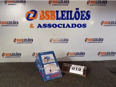 LOTE 019 - 01 NÍVEL A LASER PARA LADRILHOS GTL 3 PROFISSIONAL MARCA BOSCH. (NOVO). (NO ESTADO) ATENÇÃO! FAZER A VISITAÇÃO ANTES DE ARREMATAR, NÃO SABEMOS SE FUNCIONA. LEILÃO NÃO TEM GARANTIA E NEM DEVOLUÇÃO, SUJEITO A POSSÍVEIS AVARIAS VISÍVEIS/OCULTAS E/OU AUSÊNCIA DE COMPONENTES.
