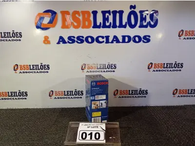 LOTE 010 - 01 LASER DE LINHAS CRUZADAS AUTONIVELANTE COM FAIXA VERDE MODELO:GLL2-12G MARCA BOSCH. (NO ESTADO) ATENÇÃO! FAZER A VISITAÇÃO ANTES DE ARREMATAR, NÃO SABEMOS SE FUNCIONA. LEILÃO NÃO TEM GARANTIA E NEM DEVOLUÇÃO, SUJEITO A POSSÍVEIS AVARIAS VISÍVEIS/OCULTAS E/OU AUSÊNCIA DE COMPONENTES.