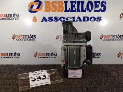 LOTE 343 - 01 MOTO BOMBA, MODELO: YP63 MARCA ASTRA MONOFÁSICO COM AVARIAS.  (NO ESTADO) ATENÇÃO! FAZER A VISITAÇÃO ANTES DE ARREMATAR, NÃO SABEMOS SE FUNCIONA. LEILÃO NÃO TEM GARANTIA E NEM DEVOLUÇÃO, SUJEITO A POSSÍVEIS AVARIAS VISÍVEIS/OCULTAS E/OU AUSÊNCIA DE COMPONENTES.