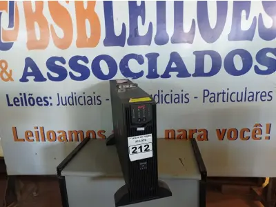 LOTE 212 - 01 NOBREAK MARCA APC SMART-UP RT 3000. (NO ESTADO) ATENÇÃO! FAZER A VISITAÇÃO ANTES DE ARREMATAR, NÃO SABEMOS SE FUNCIONA. LEILÃO NÃO TEM GARANTIA E NEM DEVOLUÇÃO, SUJEITO A POSSÍVEIS AVARIAS VISÍVEIS/OCULTAS E/OU AUSÊNCIA DE COMPONENTES.